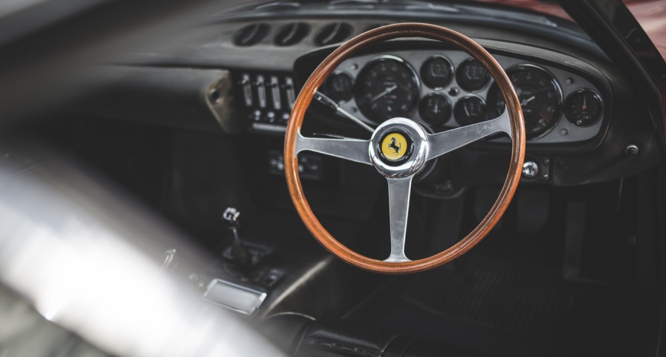 Featured image of post Classic Ferrari Interior