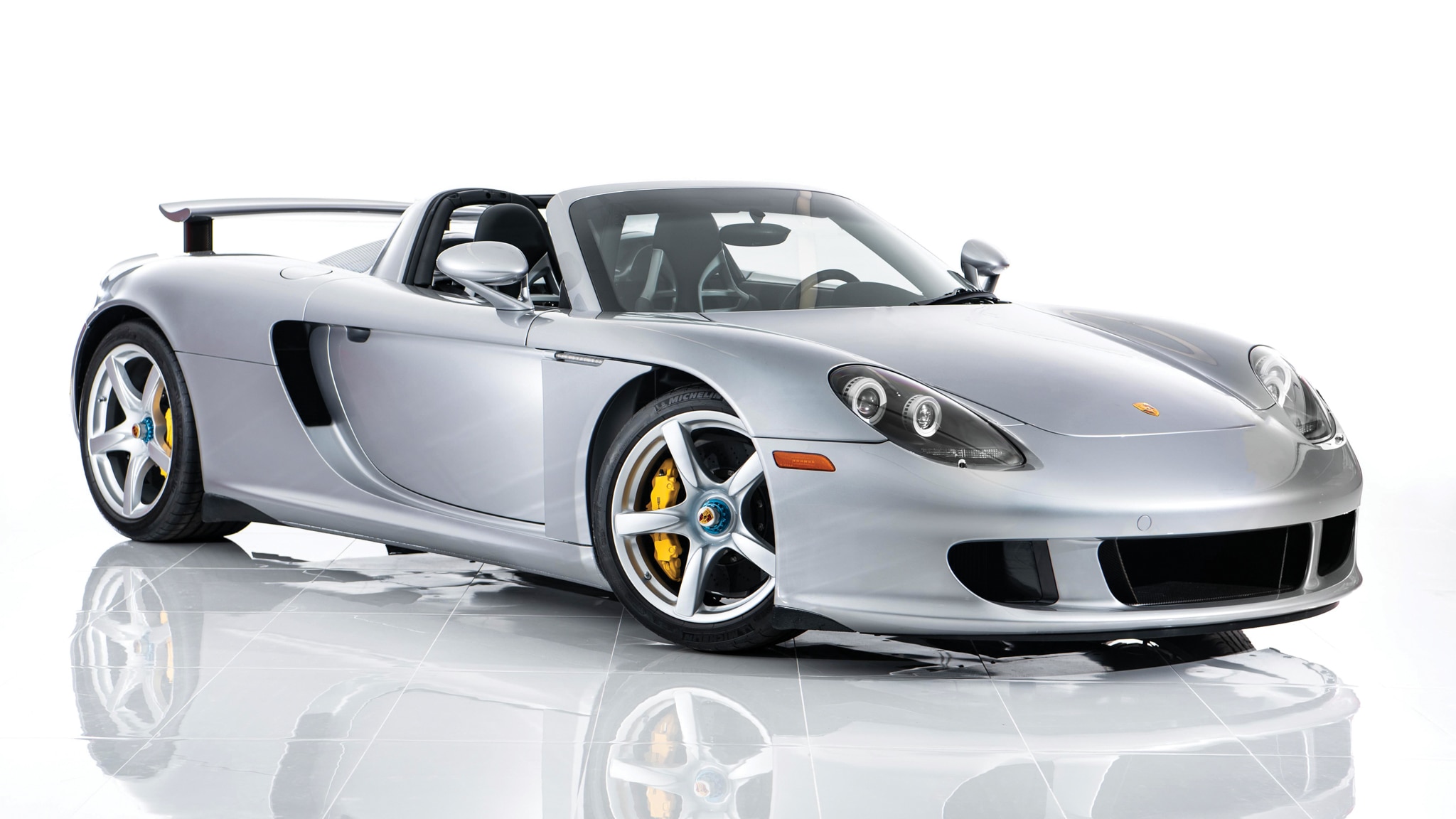 Featured image of post How Much Are Porsche Carrera Gt