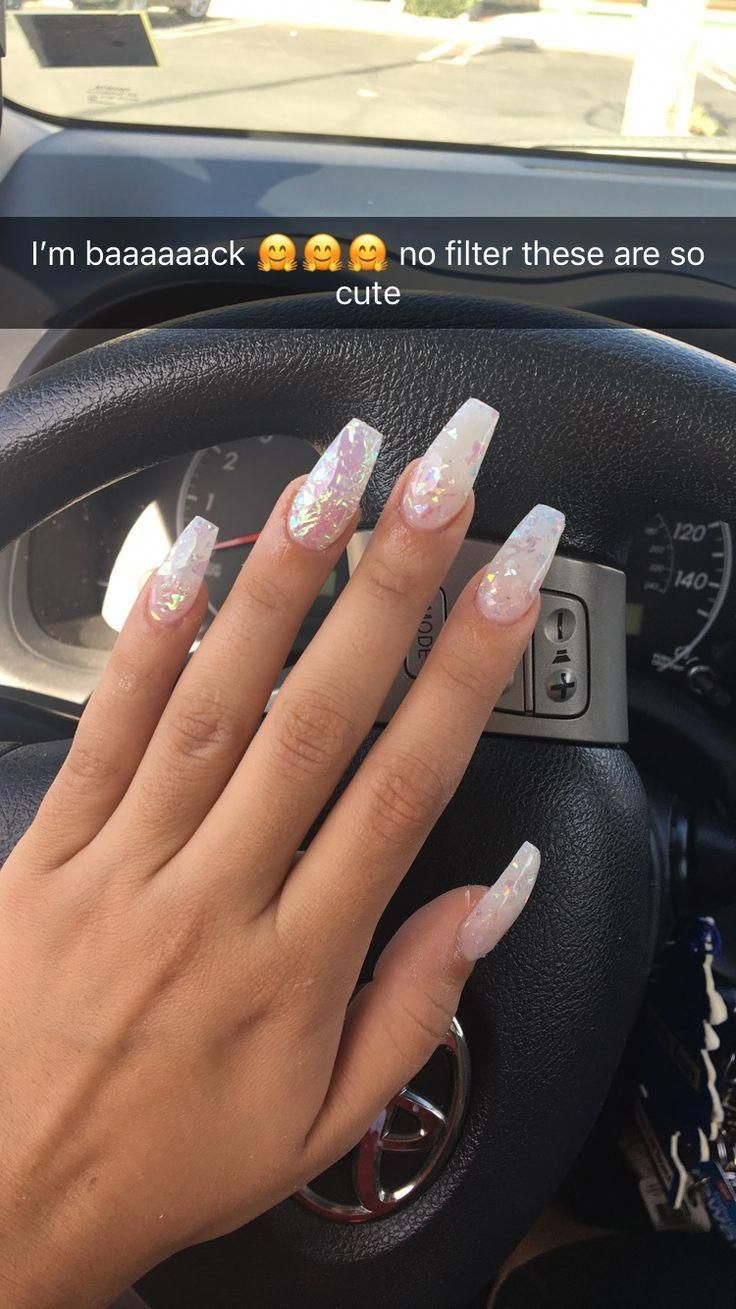 Featured image of post Short Coffin White Gel Nails